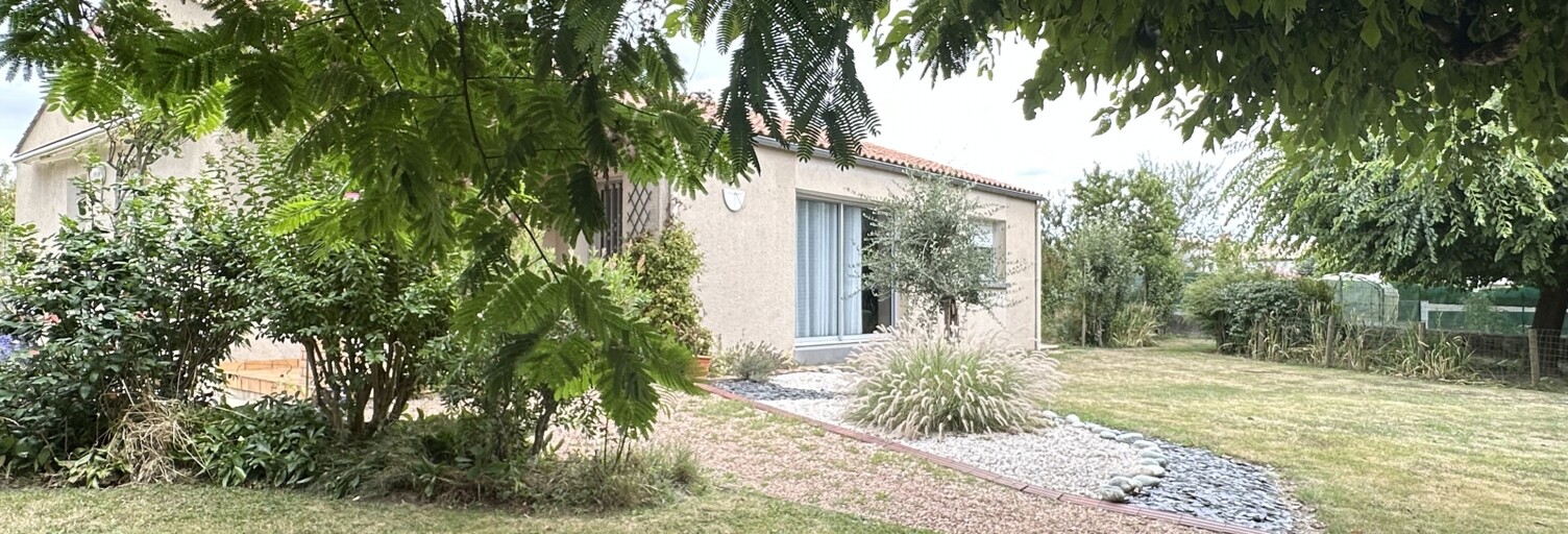 Maison 5 Pièces 108 m² à vendre à Les Brouzils (85260)