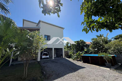 Maison 7 pièces 1490 €