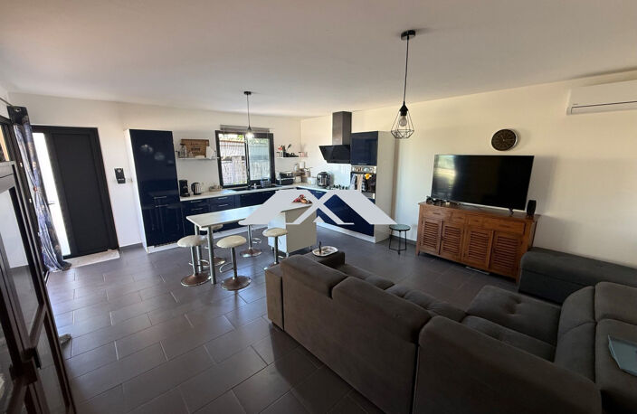 SUPERBE VILLA F7 MEUBLÉE SAINT-JOSEPH — photo 4
