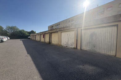 Garage  96 €