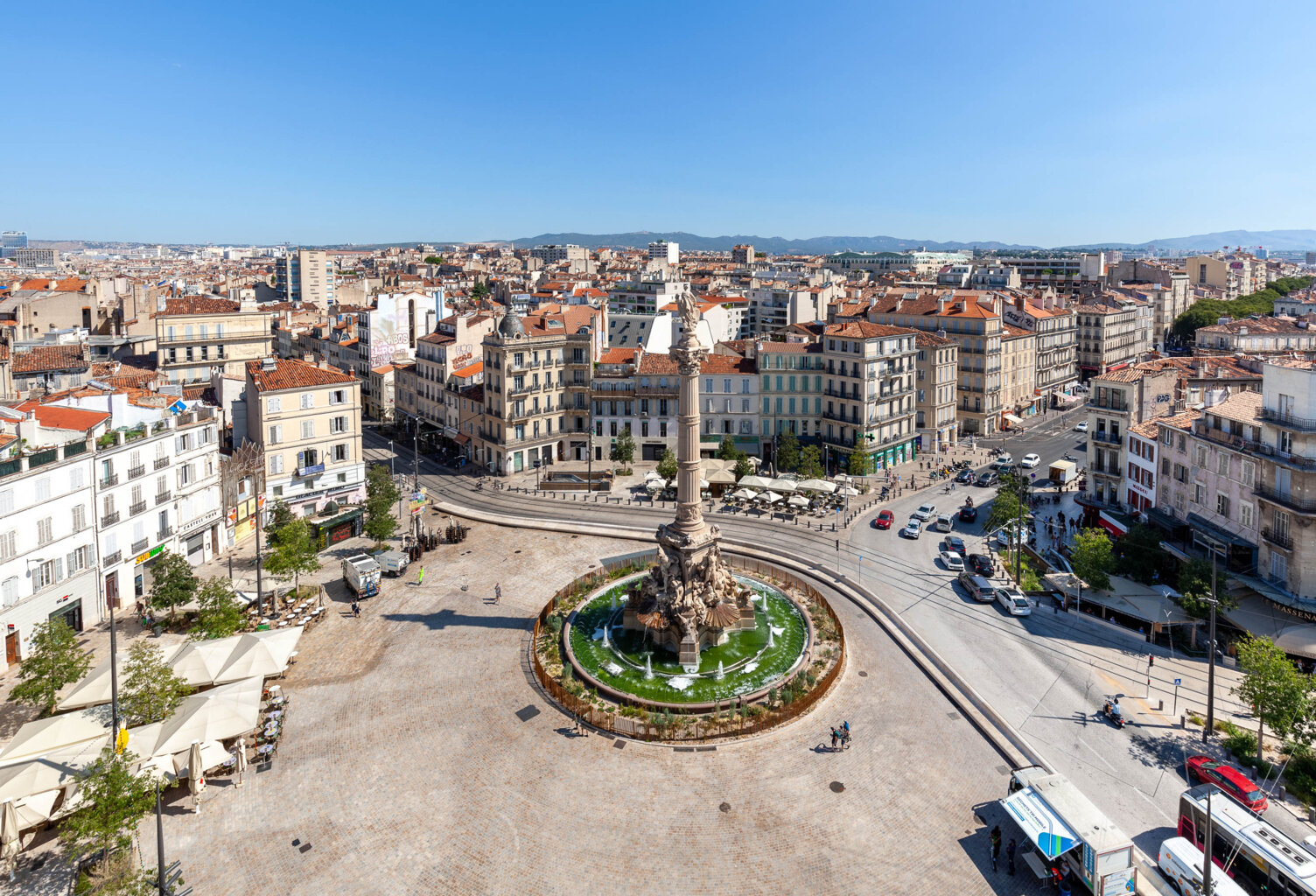 EXCLUSIVITE : MARSEILLE   PLACE CASTELLANE DERNIER ÉTAGE   1 — photo 1