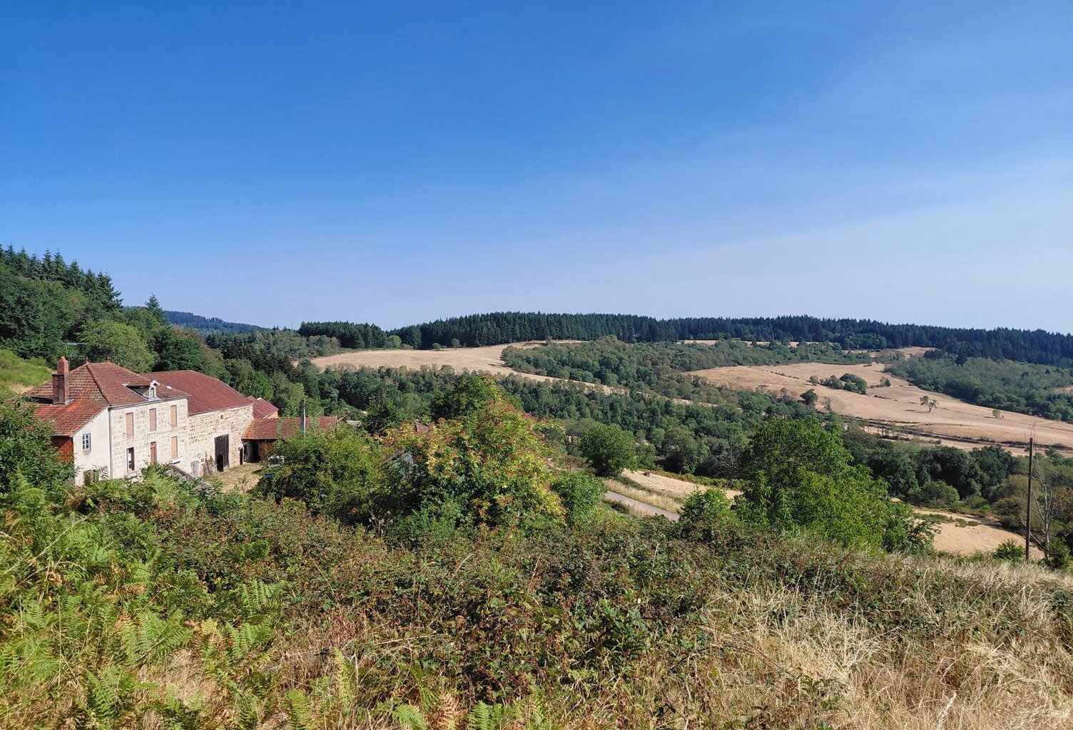 Vente maison 8 pièces 160 m² Ambierle (42820) — photo 1