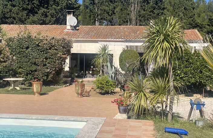 Propriété Alpilles Sud  dans site exceptionnel et protégé — photo 4