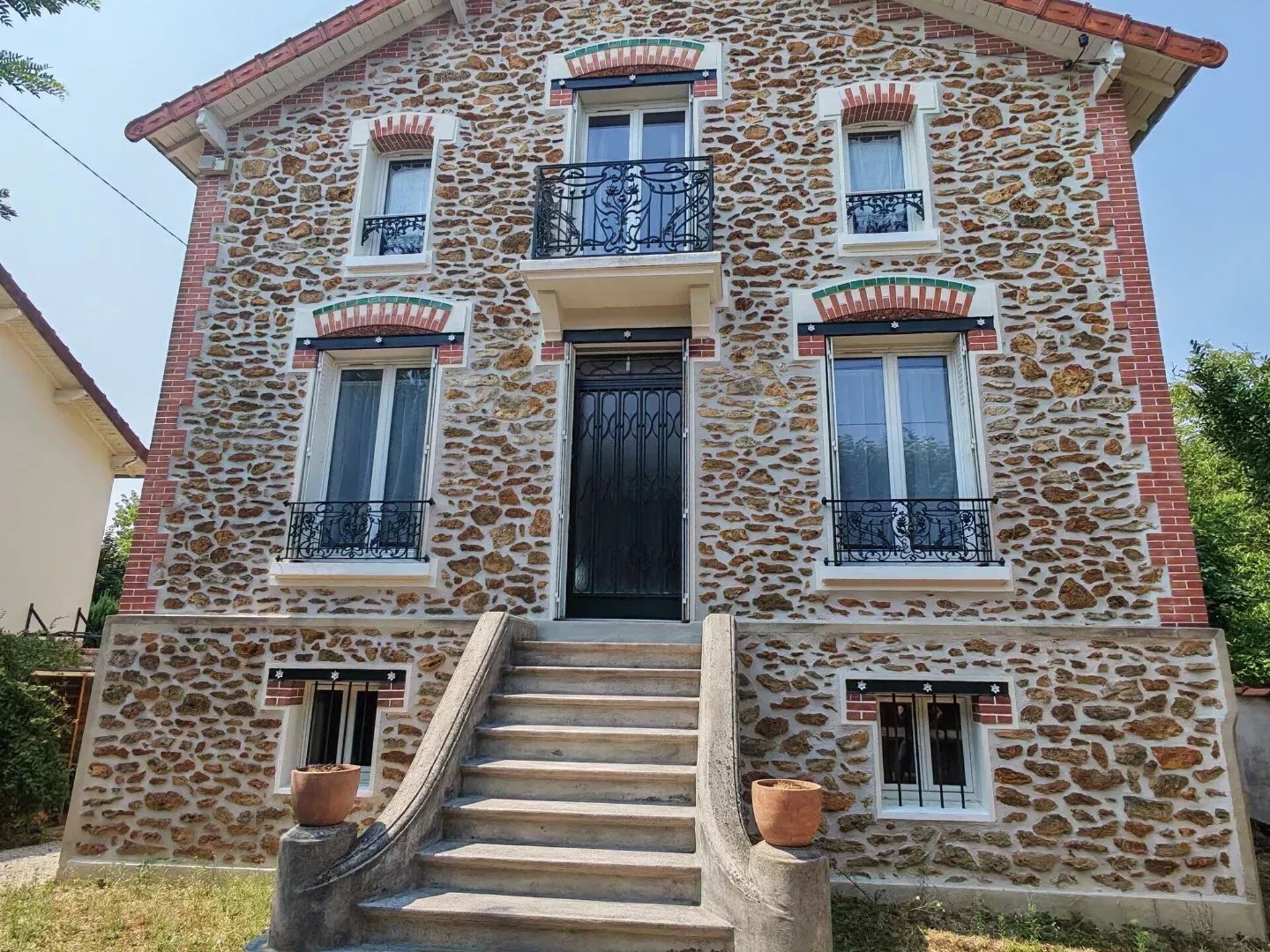 Maison 6 pièces 103 m² · à Chelles · 103 m² · 640 000 €