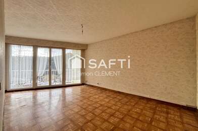 Appartement 3 pièces 830 €