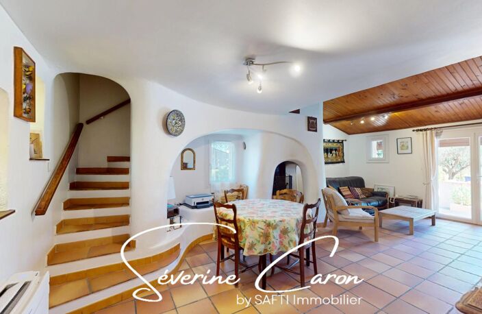 Maison avec piscine sur 1 780 m² de terrain à Besse-sur-Issole ! — photo 4