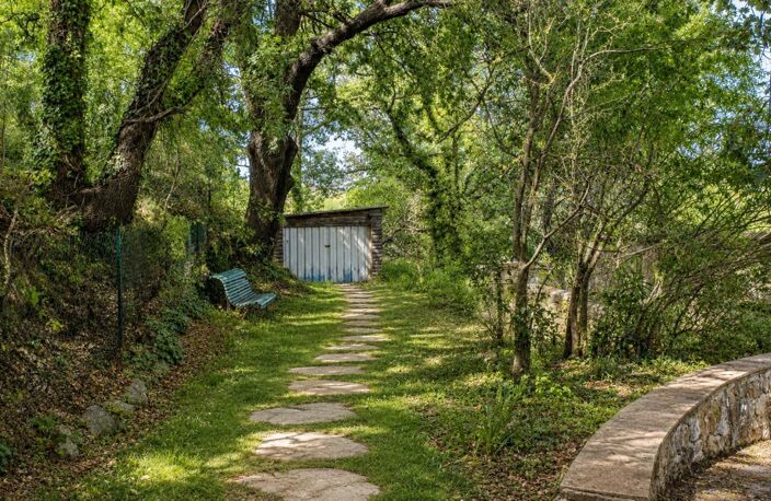 UN HAVRE DE PAIX AU BORD DE LA RIVIÈRE, IDÉAL POUR UNE VIE DE FAMILLE — photo 4