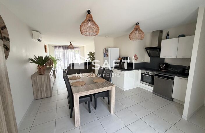 MAISON 90 M² AVEC PISCINE SUR TERRAIN DE 230 M² — photo 2
