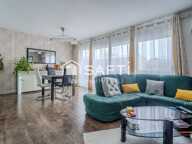 Ensemble immobilier : Studio et T3, jardin, parking — photo 4