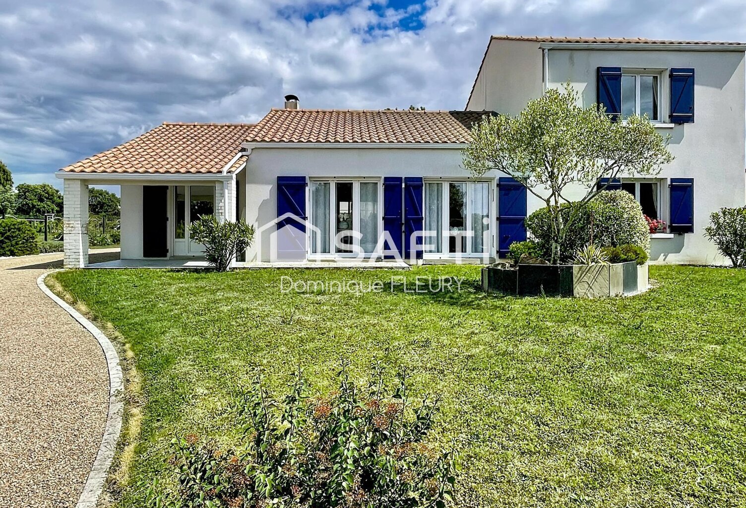Maison de 160m² sur un terrain de 1043m² — photo 1