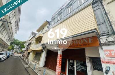 immeuble rendement locatif commerces et logement — photo du bien