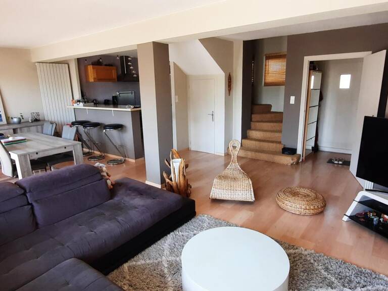 Appartement traversant et très lumineux — photo 1