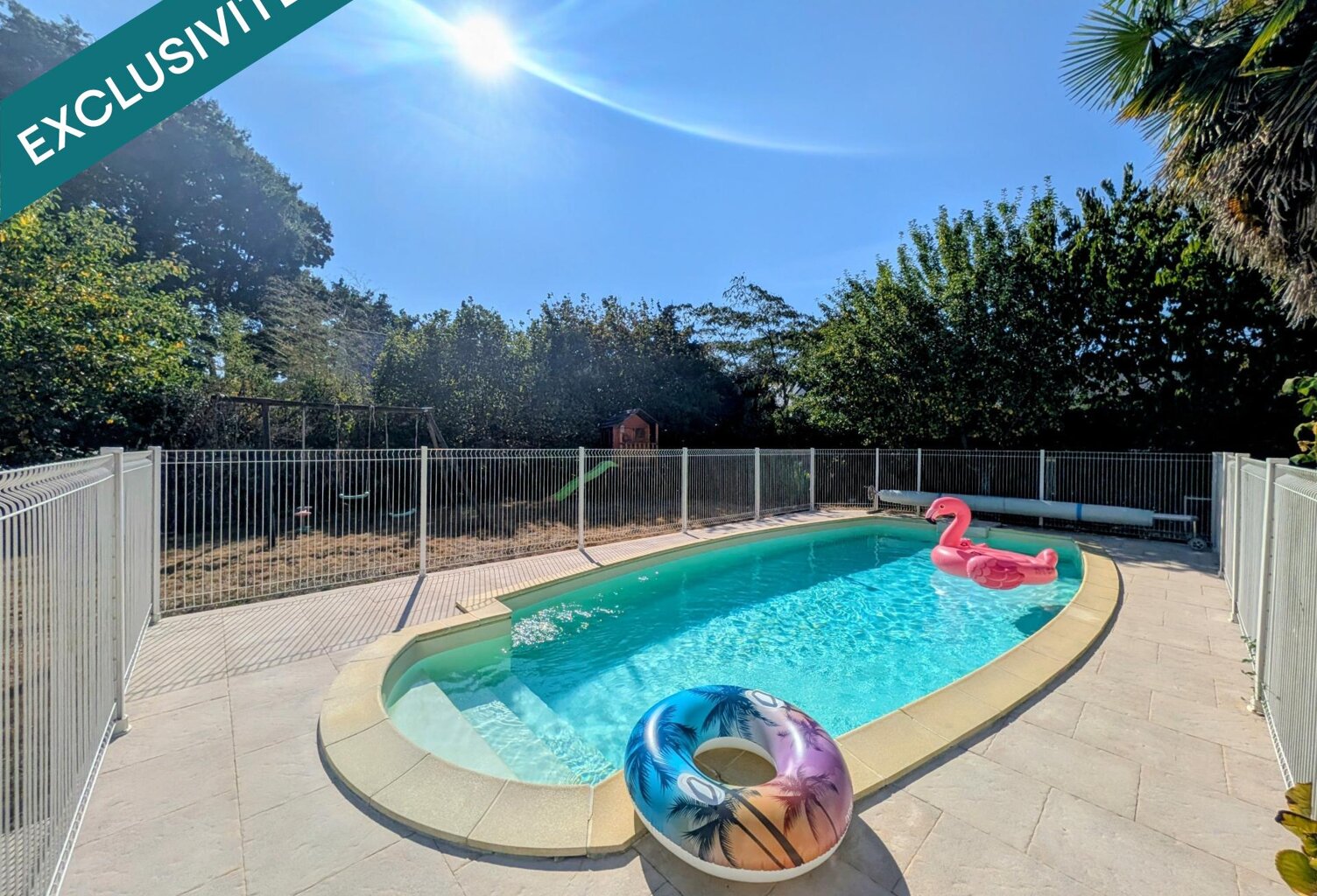 Maison avec piscine, au calme de son impasse — photo 1