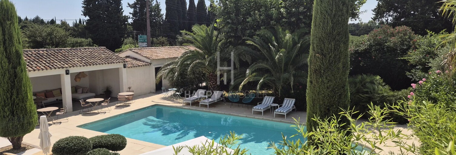 Immeuble  440 m² à vendre à Noves (13550)