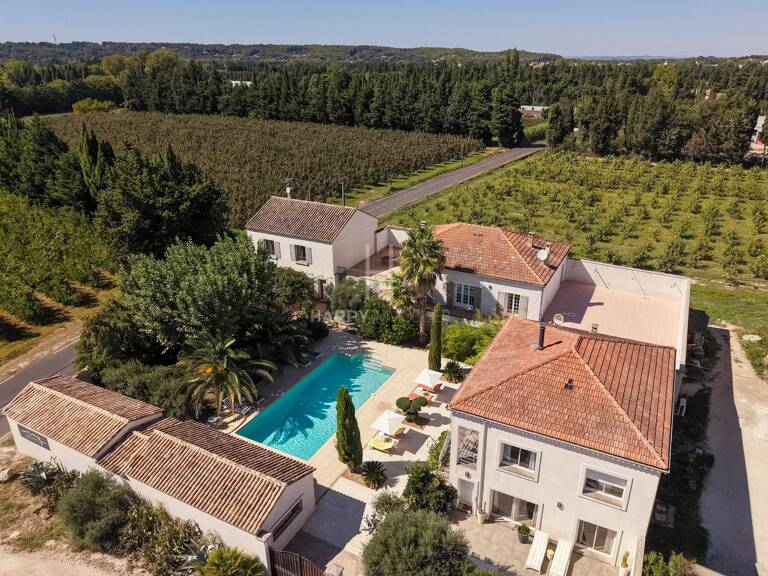 Propriété familiale proche de St Rémy de Provence — photo 1