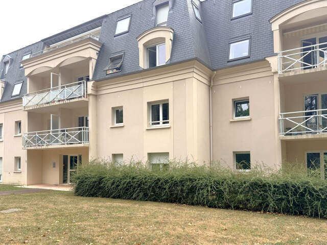 MATHIEU APPARTEMENT 2 PIECES A VENDRE AVEC CAVE ET PARKING — photo du bien