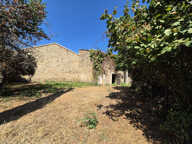 Maison vigneronne avec garage et jardin — photo 2