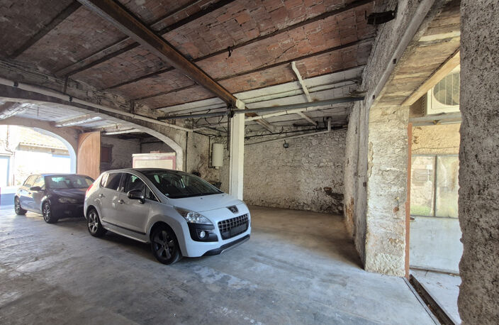 Maison vigneronne avec garage et jardin — photo 5