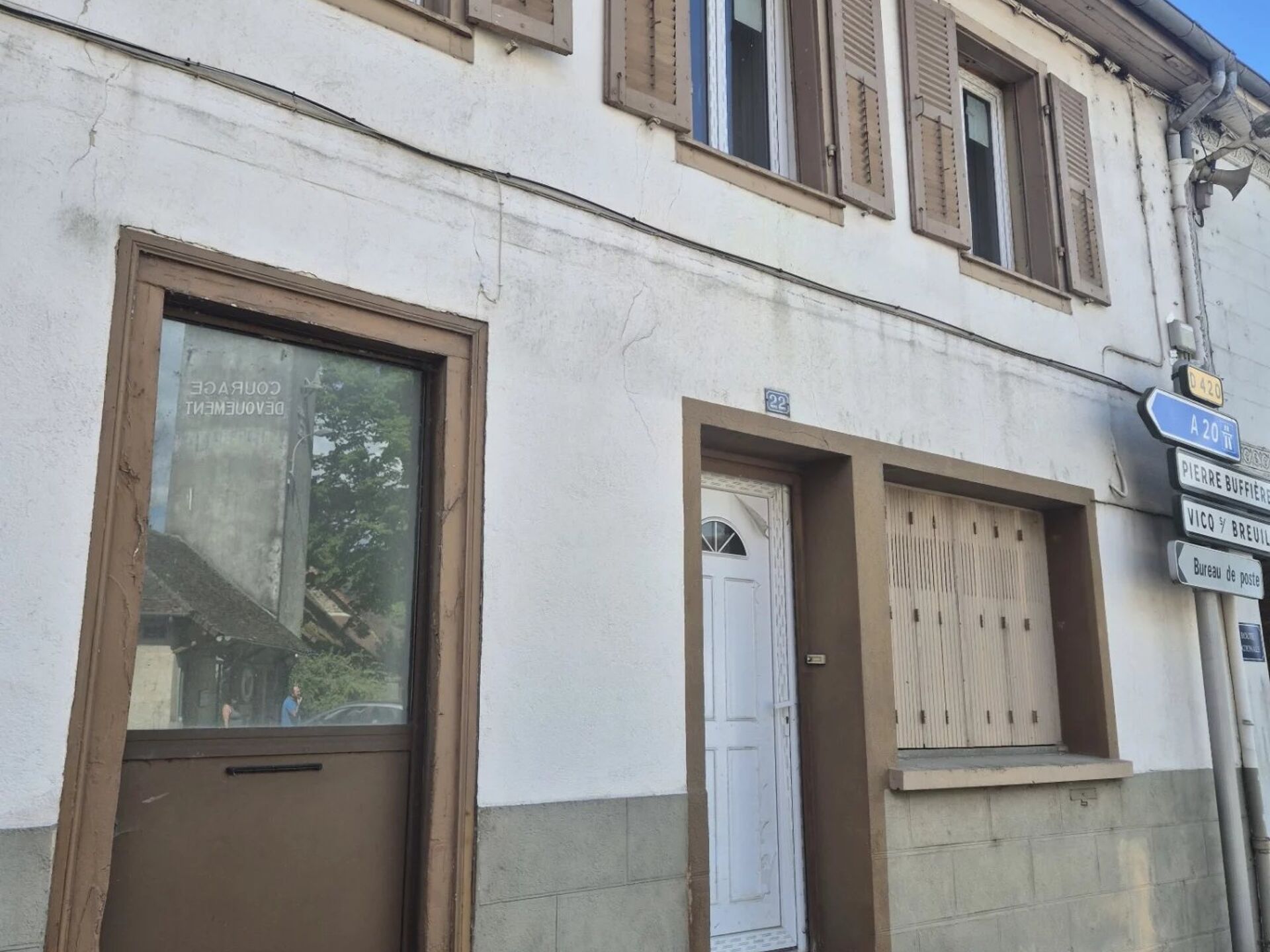 Maison 7 pièces 163 m² · à Magnac-Bourg · 163 m² · 151 200 €