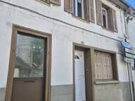 Maison de ville spacieuse entièrement rénovée à Magnac-Bourg, 5 chambres — photo 2