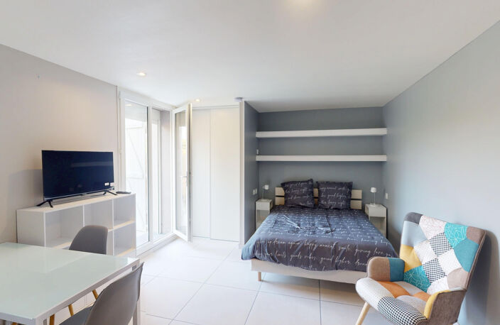 Studio meublé rénové 23,23m2 — photo 2