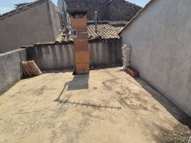 Maison de village Avec terrasse — photo 1