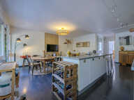 CHAMBÉRY ,T4 lumineux avec garage, ascenseur. — photo 3