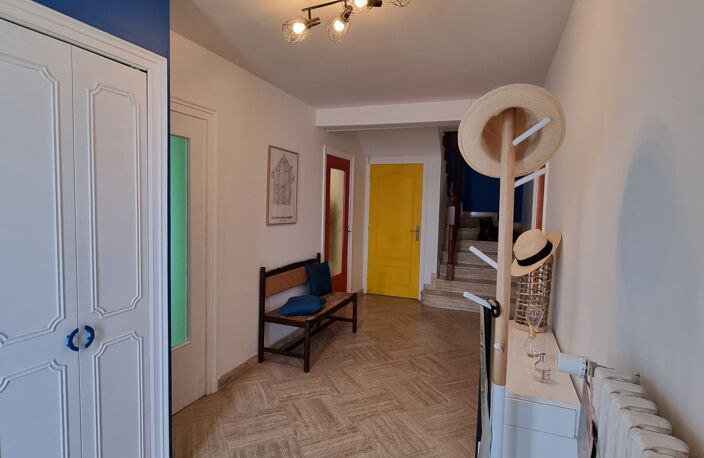 Vente Maison traditionnelle 7 pièces — photo 3
