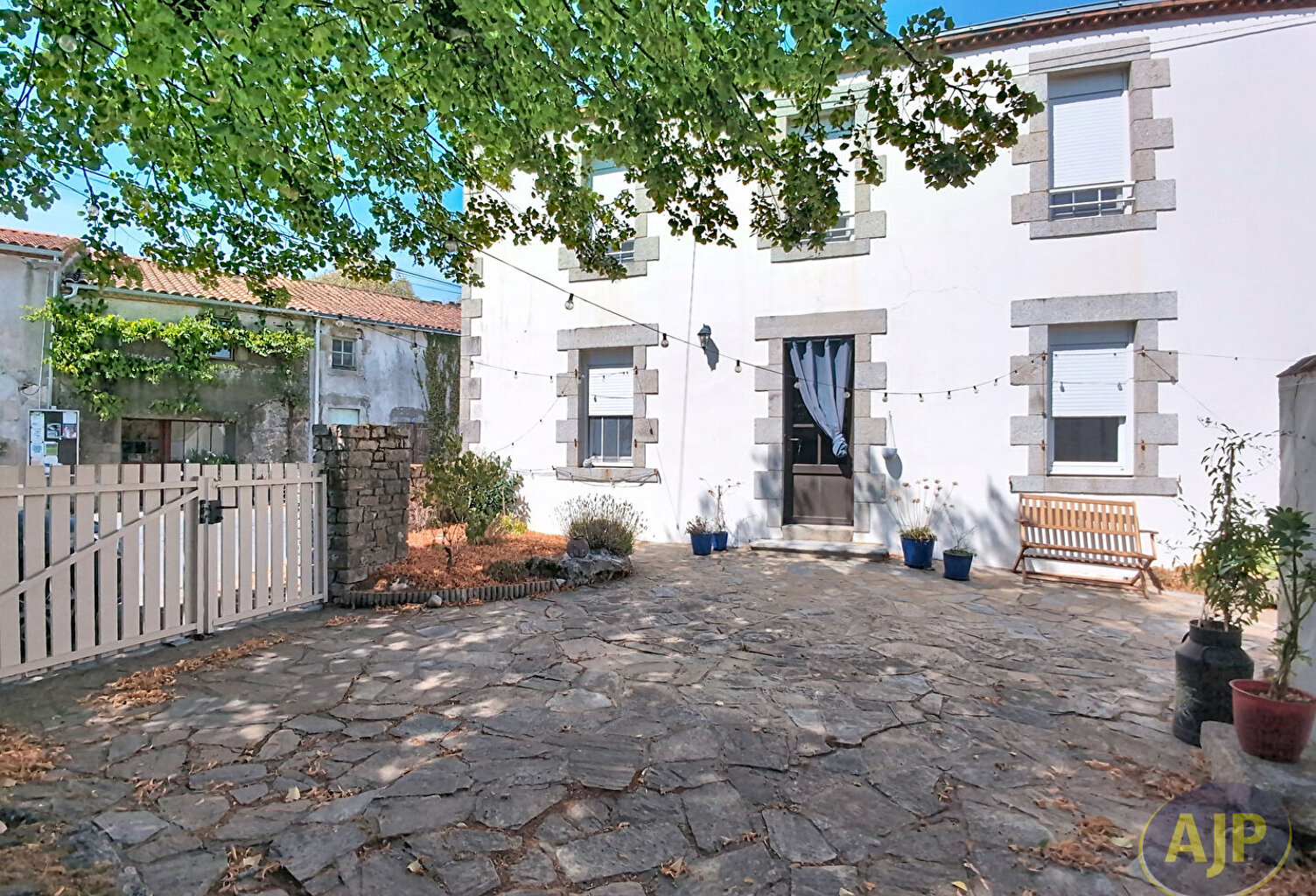 Maison de caractère au calme, pleine de charme ! — photo 1