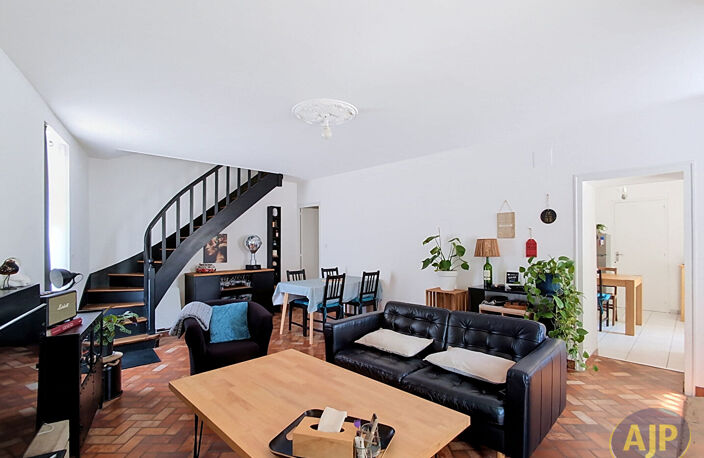 Maison de caractère au calme, pleine de charme ! — photo 3