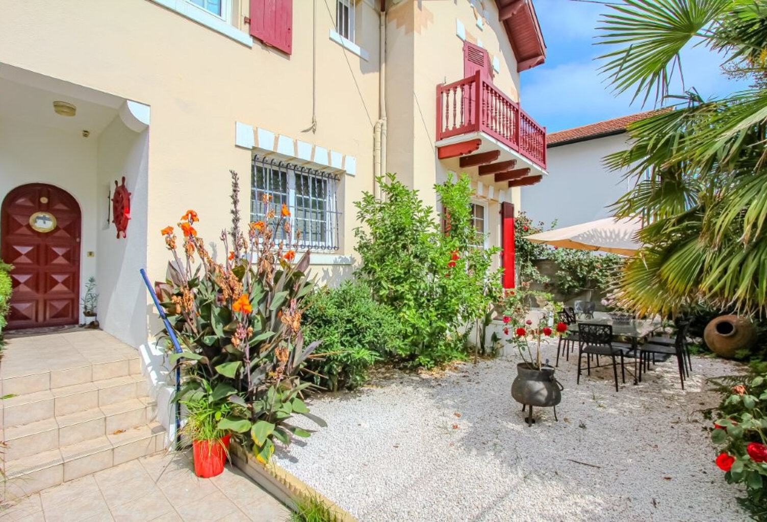 EXCLUSIVITÉ - BIARRITZ  CHARMANTE MAISON DE VILLE — photo 1