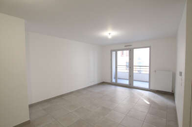 Appartement 3 pièces 1023 €