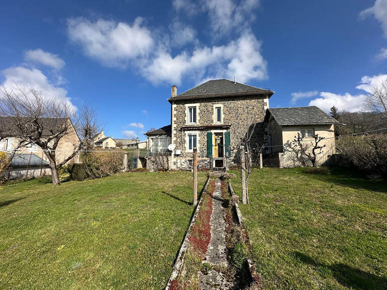 Maison de caractère de 125m2 habitables à 5 minutes de LAGUIOLE — photo 1