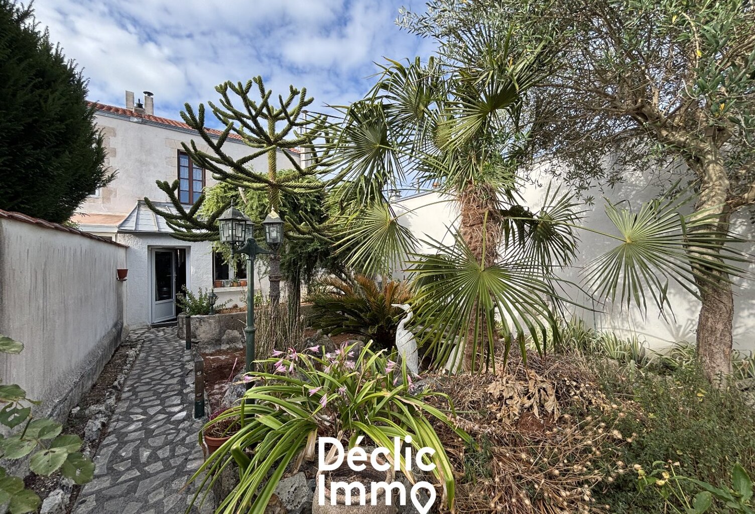 La Rochelle - Quartier Tasdon - Maison de caractère avec jardin, dépendance et cave — photo 1