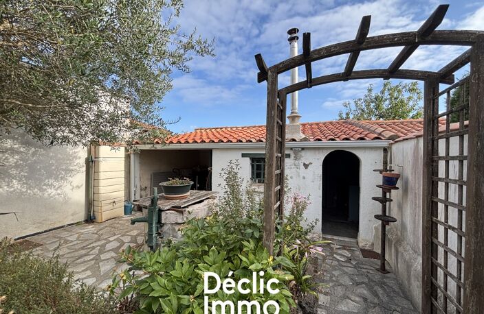 La Rochelle - Quartier Tasdon - Maison de caractère avec jardin, dépendance et cave — photo 2
