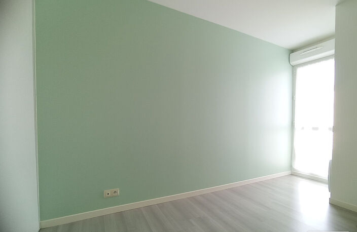 A VENDRE Appartement 3 pièces à CHATEAUBOURG 65 m² - 220 500  HAI — photo 4
