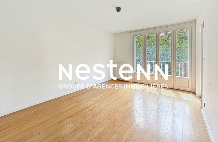 Appartement 4 Pièces  3 Chambres aux Lessivas avec ascenseur - 69500 BRON — photo 2