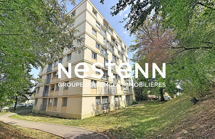 Appartement 4 Pièces  3 Chambres aux Lessivas avec ascenseur - 69500 BRON — photo 3