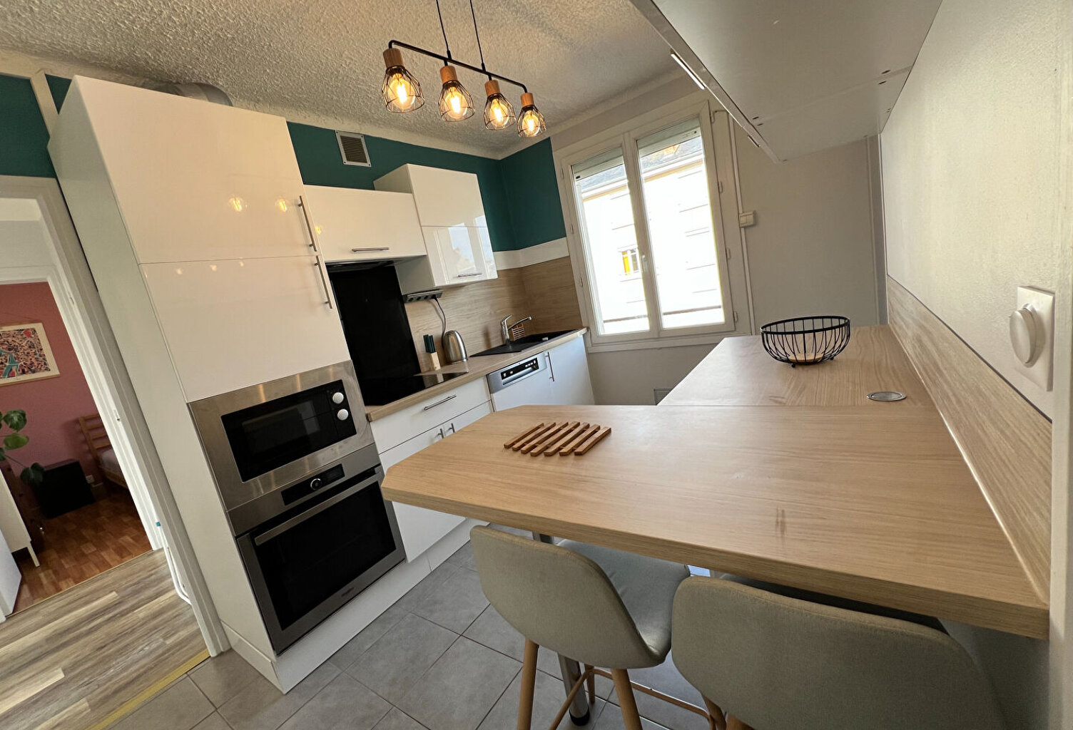 Appartement Rodez 4 pièce(s)  MEUBLE - 67.73 m² - Cave & Garage — photo 1