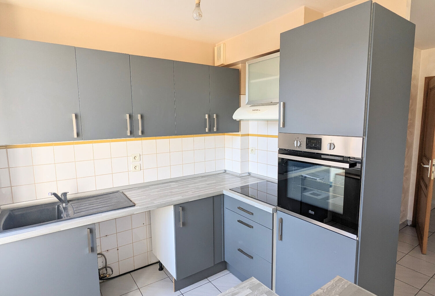 Appartement St GENIEZ d'OLT - 3 pièce(s) - 68.35m² - Cave et parking privatif — photo 1