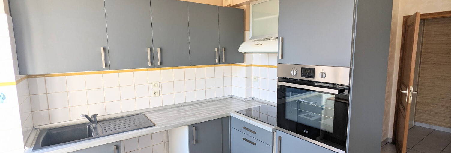Appartement 3 Pièces 68 m² à louer à Saint Geniez d'Olt et d'Aubrac (12130)