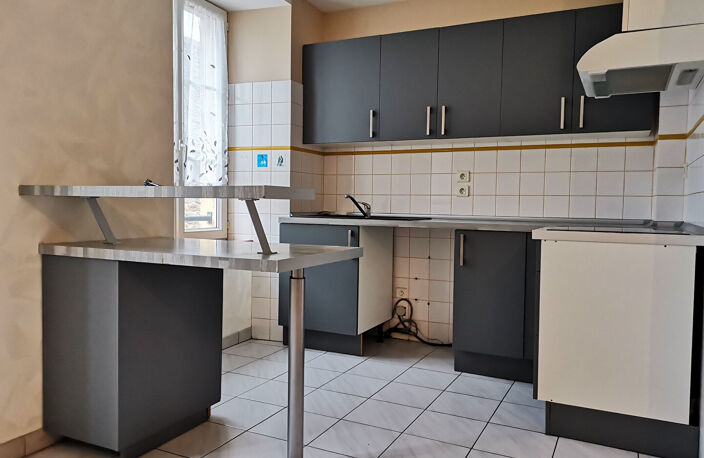Appartement St GENIEZ d'OLT - 3 pièce(s) - 68.35m² - Cave et parking privatif — photo 2