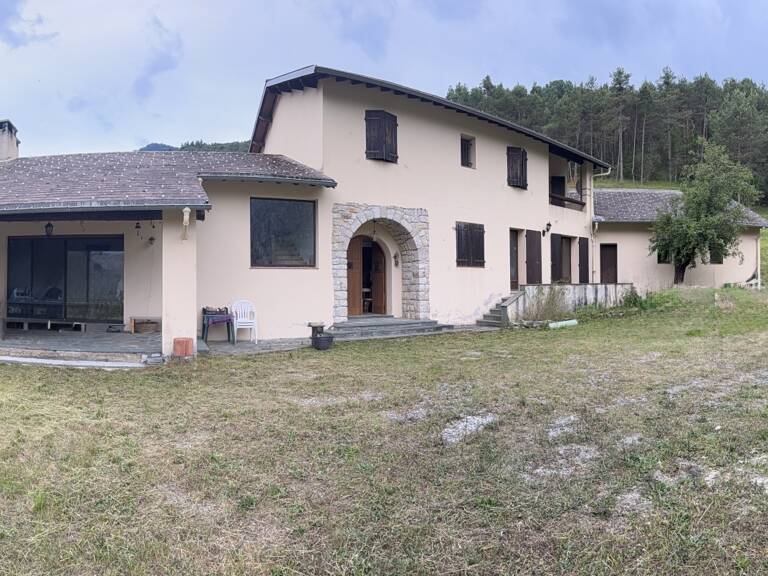 Vente Maison de campagne 9 pièces — photo 1