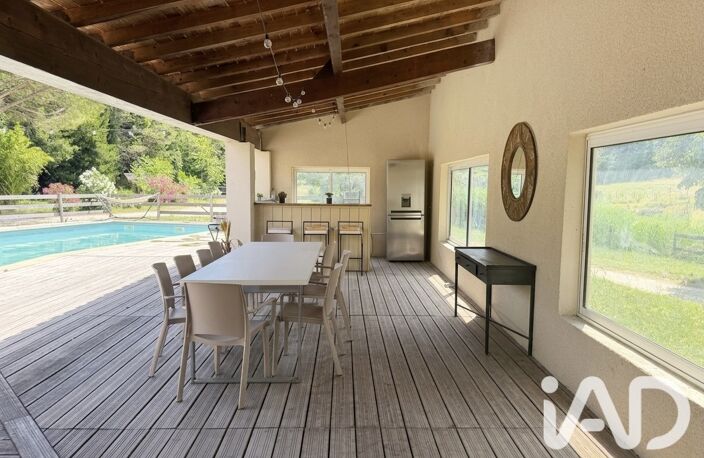 Vente Maison/villa 12 pièces — photo 2