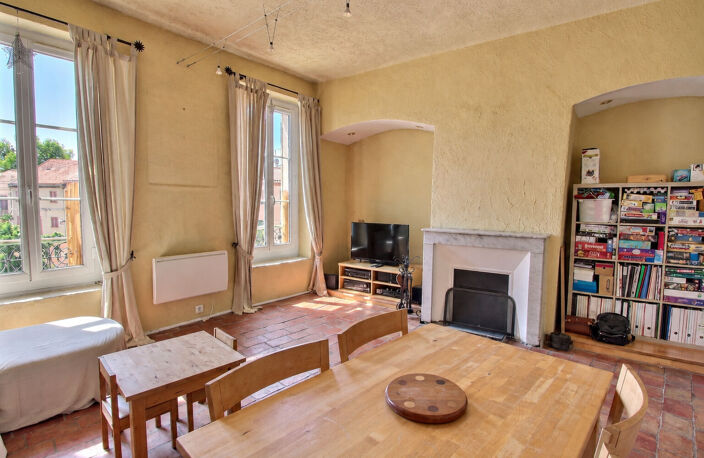 Appartement avec balcon 4 pièces 78m² à vendre - Centre ville de Marignane — photo 2