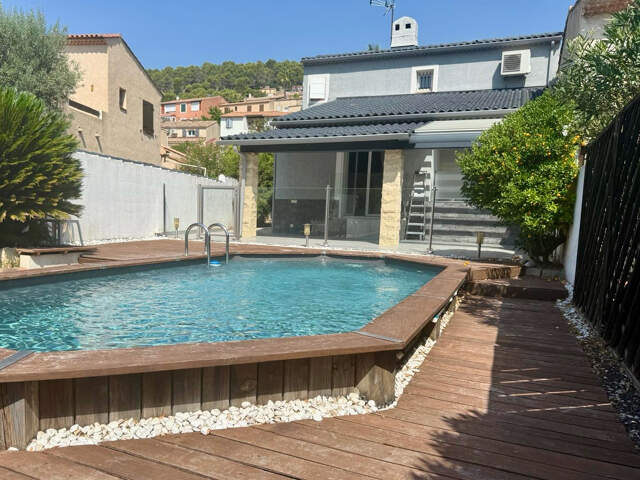 Villa T4 avec studio et piscine — photo du bien