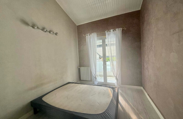 Villa T4 avec studio et piscine — photo 4