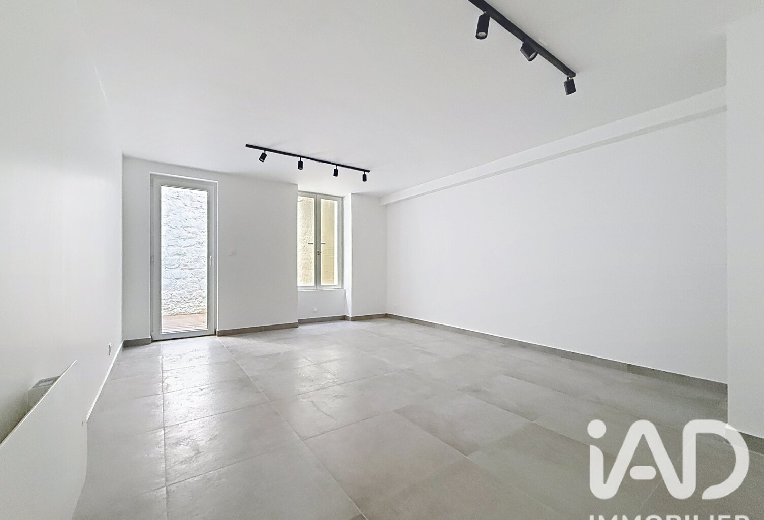 Vente Boutique/Local commercial 23 m&sup2; — photo 1
