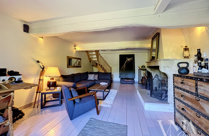 À VENDRE   LENTILLY   Maison de caractère au calme absolu — photo 3