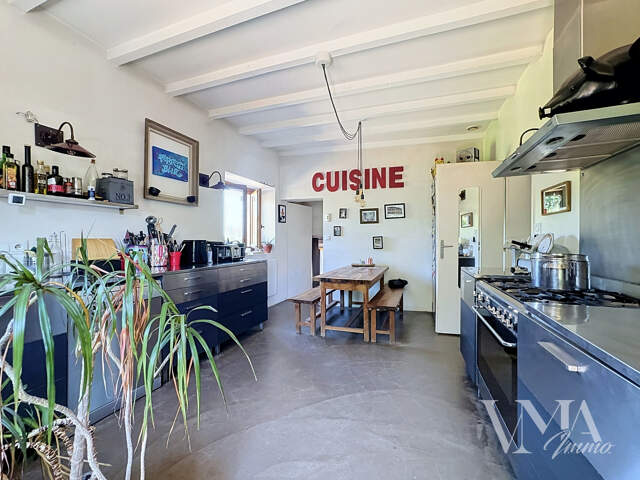À VENDRE   LENTILLY   Maison de caractère au calme absolu — photo du bien